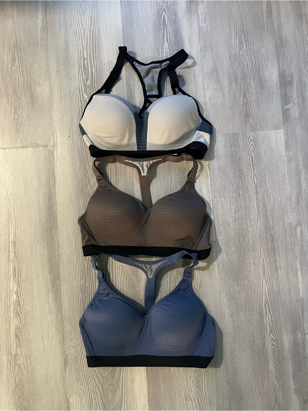 Victorias Secret Incredible Sports Bras size 34B